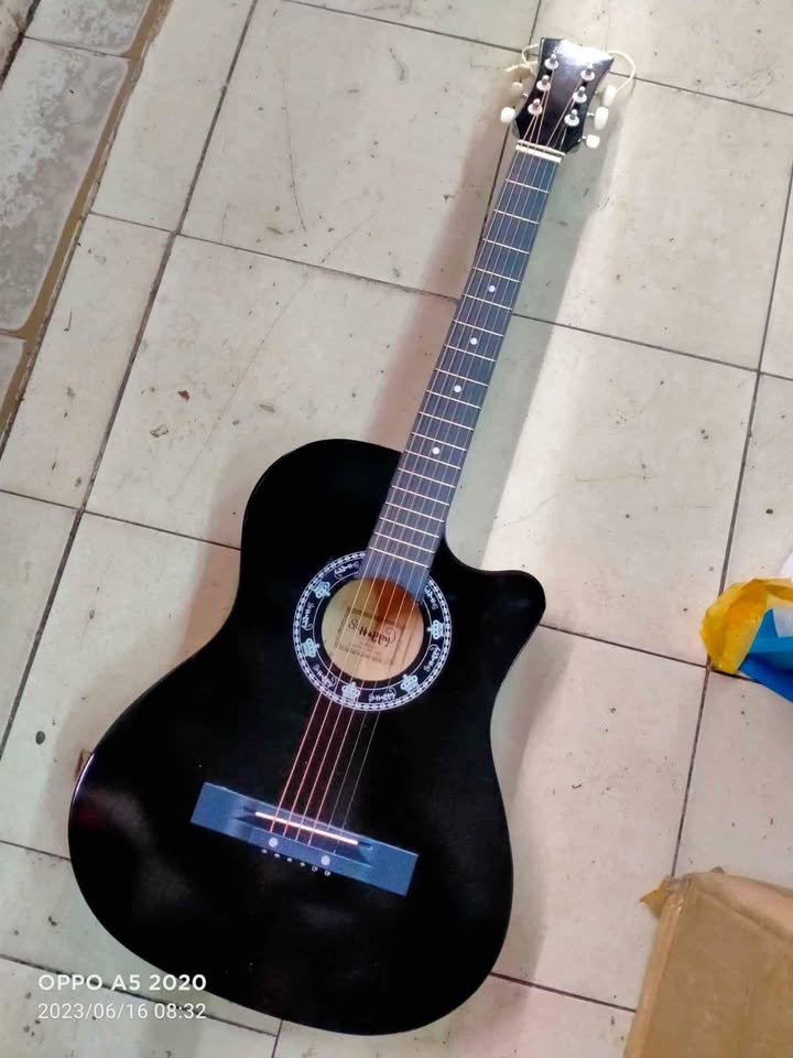 Acaustic Guitars for Sale