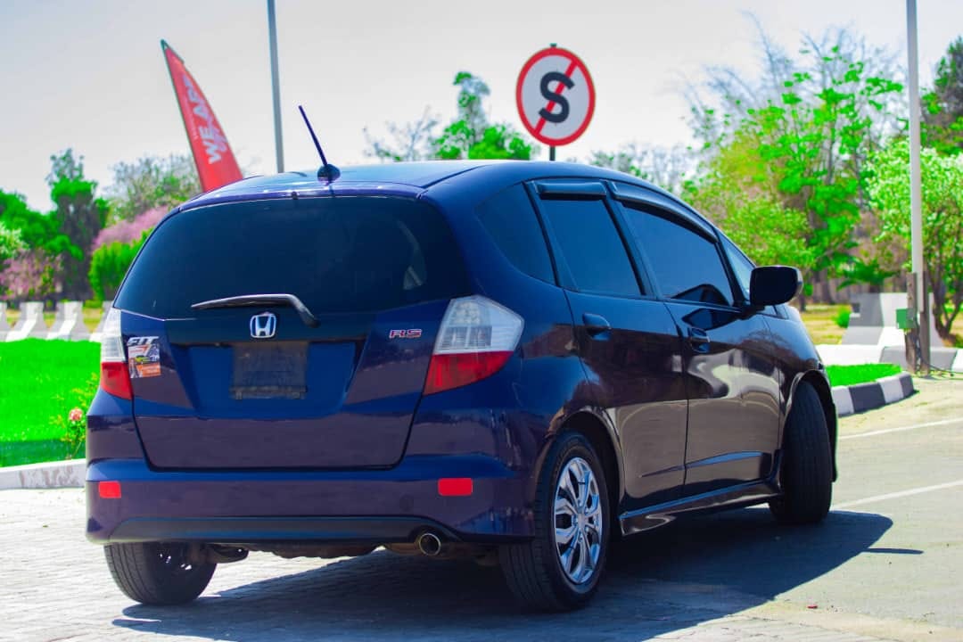 Honda Fit GE8 RS ( Sport Model